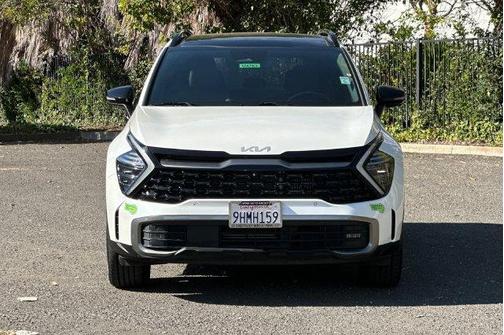Snow White Pearl 2023 Kia Sportage Plug-In Hybrid X-Line Prestige