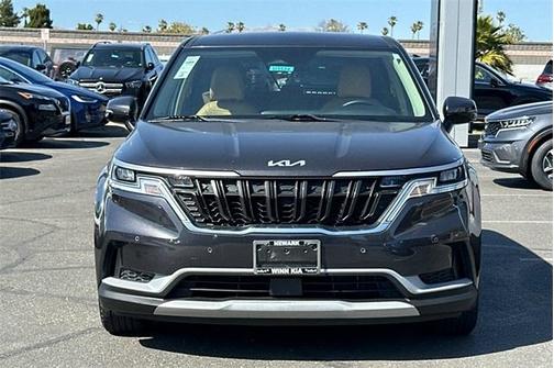2022 Kia Carnival EX