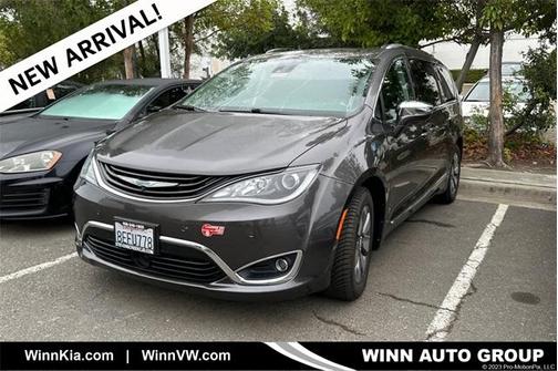 2018 Chrysler Pacifica Hybrid Limited