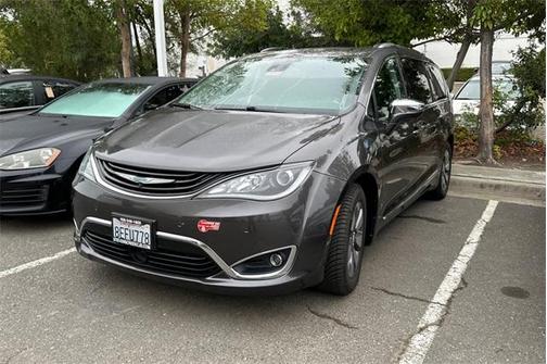2018 Chrysler Pacifica Hybrid Limited