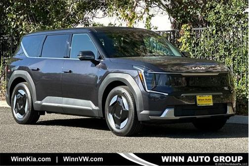 2026 Kia EV9 Light Long Range