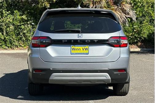 2023 Honda Pilot EX-L 7-Passenger