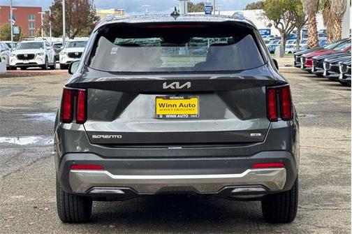 2026 Kia Sorento Hybrid EX