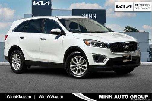 2017 Kia Sorento LX