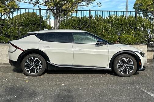2024 Kia EV6 Wind