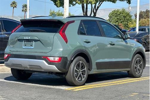 2025 Kia Niro Plug-In Hybrid EX