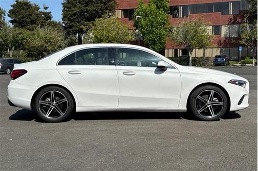 2019 Mercedes-Benz A-Class A 220