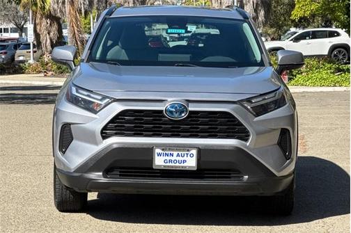 2022 Toyota RAV4 Hybrid XLE