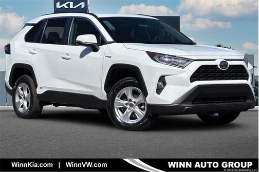 2021 Toyota RAV4 Hybrid XLE