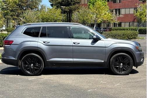 2019 Volkswagen Atlas 3.6L SEL Premium
