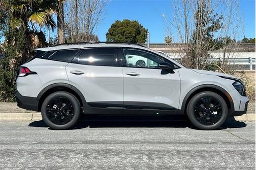 2025 Kia Sportage X-Line