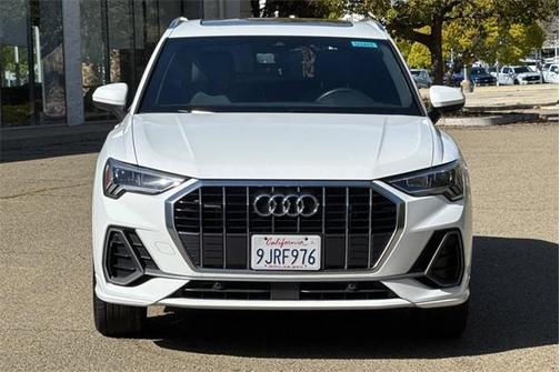 2024 Audi Q3 45 S line Premium