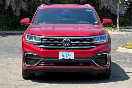 2022 Volkswagen Atlas Cross Sport 3.6L V6 SEL Premium R-Line