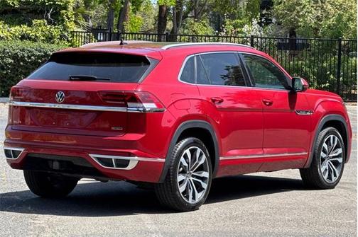 2022 Volkswagen Atlas Cross Sport 3.6L V6 SEL Premium R-Line