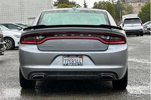 2016 Dodge Charger SXT