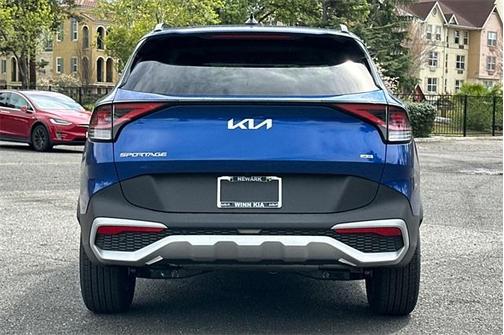 2025 Kia Sportage EX