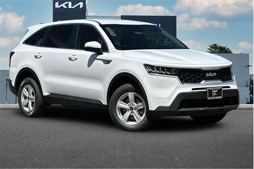 2022 Kia Sorento LX