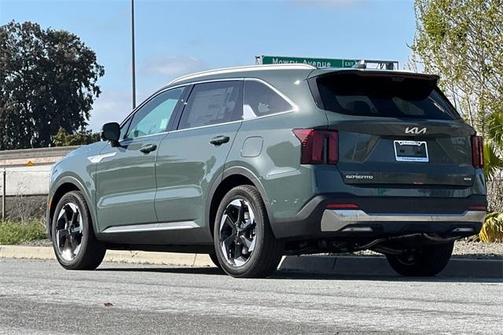 2025 Kia Sorento Plug-In Hybrid SX Prestige