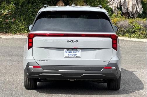 2025 Kia Carnival Hybrid SX