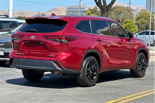 2023 Toyota Highlander Limited