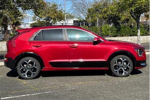 2025 Kia Niro EX Touring