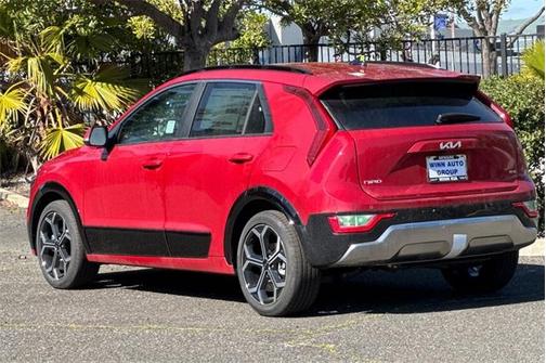 2025 Kia Niro EX Touring