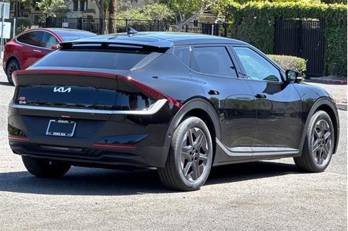 2025 Kia EV6 Light Long Range