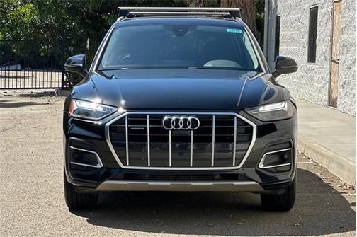 2023 Audi Q5 40 Premium Plus