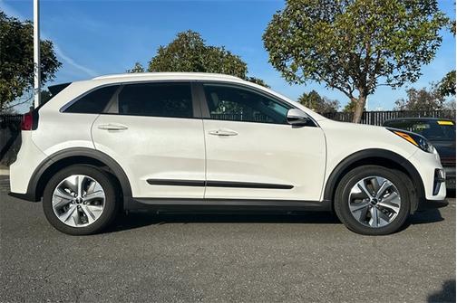 2022 Kia Niro EV EX
