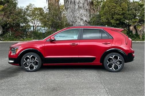 2025 Kia Niro Plug-In Hybrid SX Touring