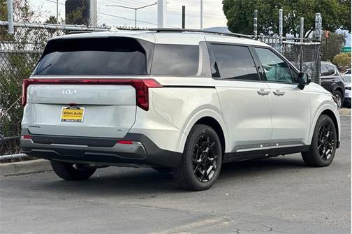 2026 Kia Carnival Hybrid SX