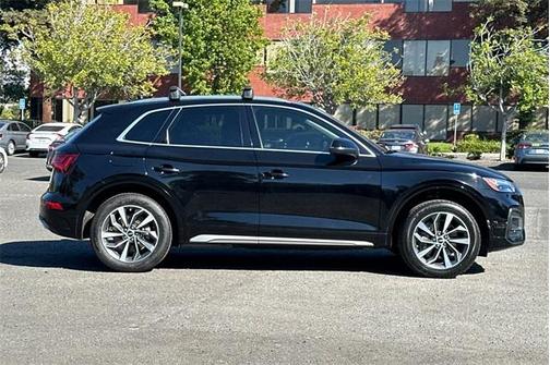 2021 Audi Q5 40 Premium Plus