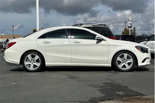 2017 Mercedes-Benz CLA 250 Base