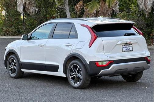 2025 Kia Niro Plug-In Hybrid EX