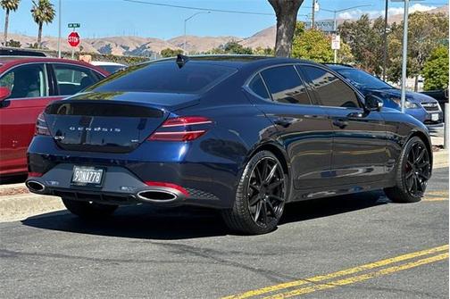 2023 Genesis G70 3.3T
