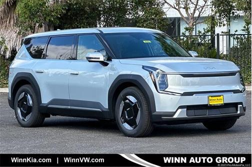 2026 Kia EV9 Light Long Range