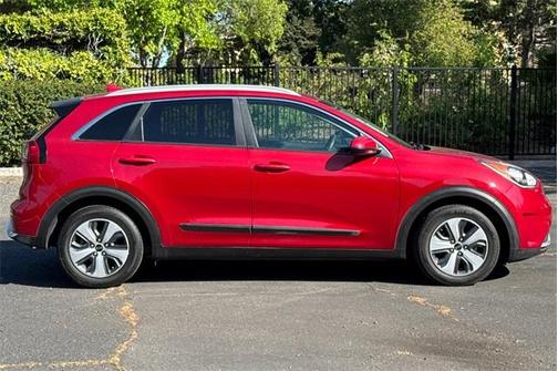 2019 Kia Niro LX