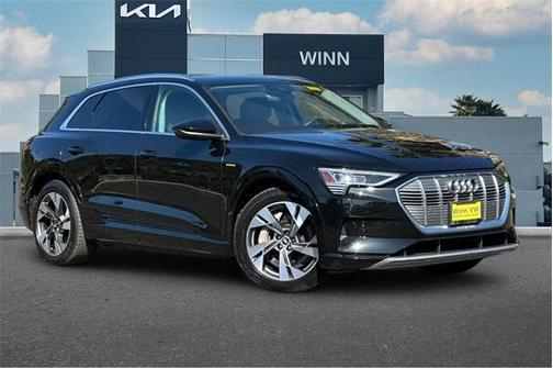 2021 Audi e-tron Premium