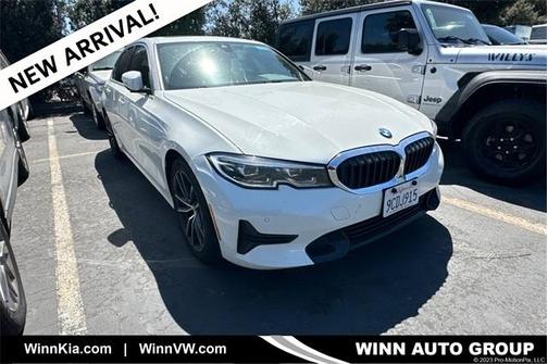 2020 BMW 330 i