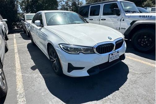 2020 BMW 330 i