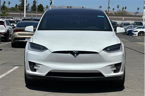 2019 Tesla Model X Long Range