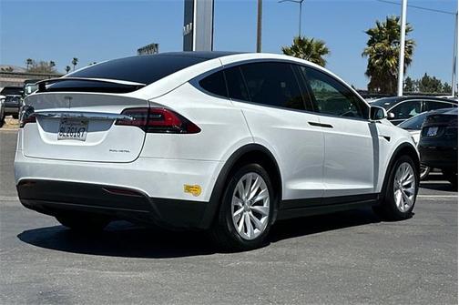 2019 Tesla Model X Long Range