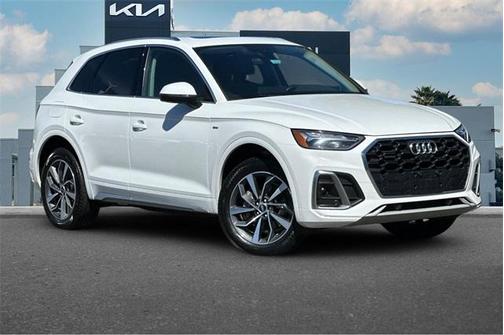 2023 Audi Q5 45 S line Premium Plus