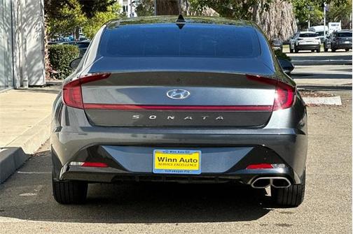 2022 Hyundai SONATA SEL