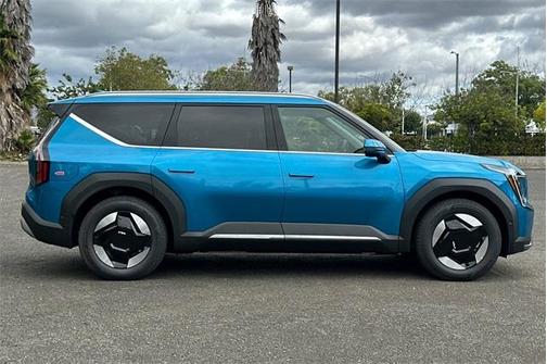 2026 Kia EV9 Wind