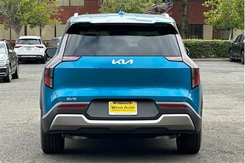 2026 Kia EV9 Wind