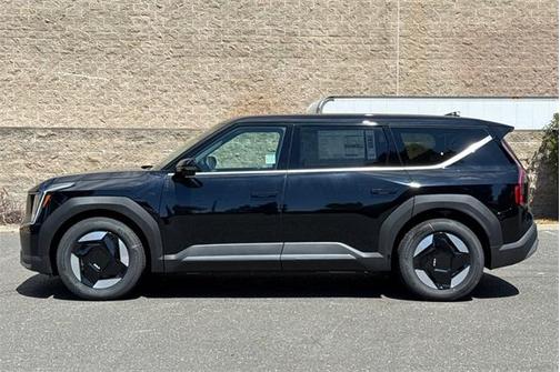 2026 Kia EV9 Light Long Range