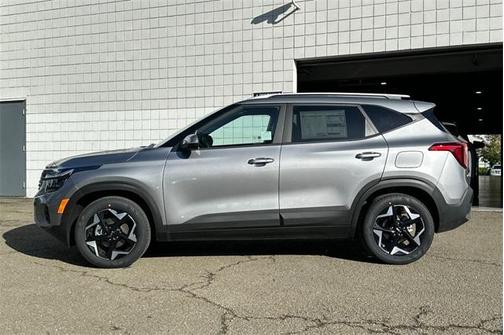 2025 Kia Seltos S