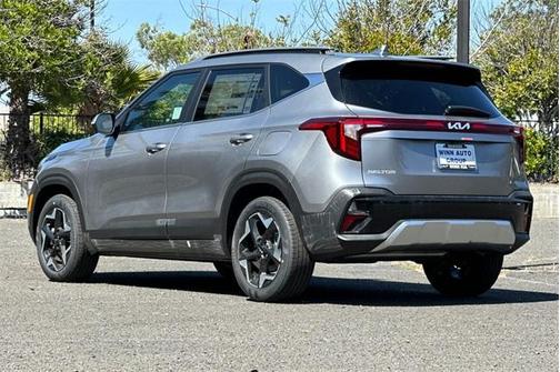2025 Kia Seltos EX