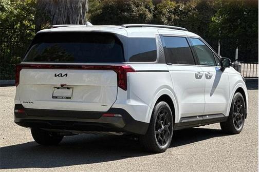 2025 Kia Carnival Hybrid SX